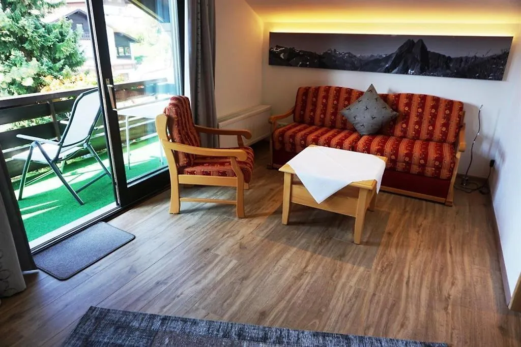 Appartement Der Sonnenhof - Ferienwohnungen Obermaiselstein